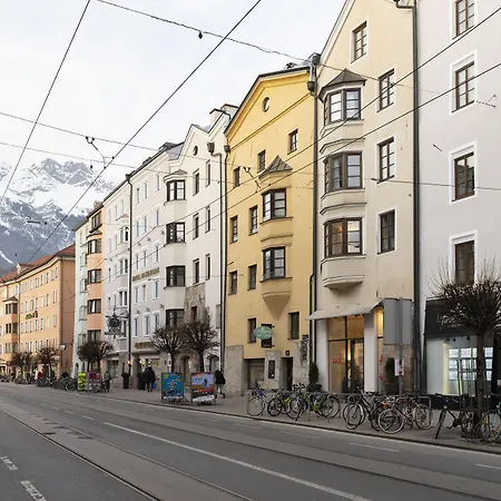 Basic Downtown * Innsbruck
