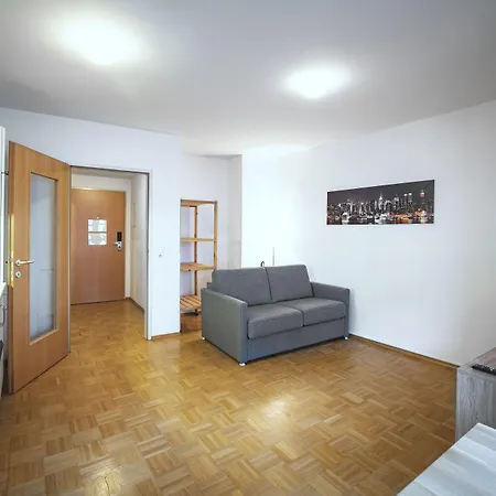 Basic Downtown Innsbruck