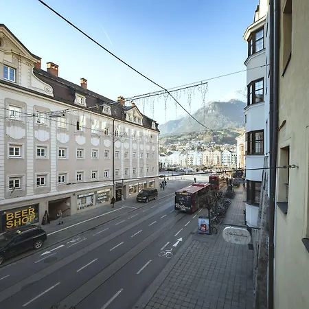 Basic Downtown * Innsbruck