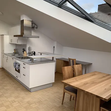 Basic Downtown Apartment Innsbruck